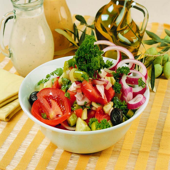 ÇOBAN SALATASI / MIX SALAD